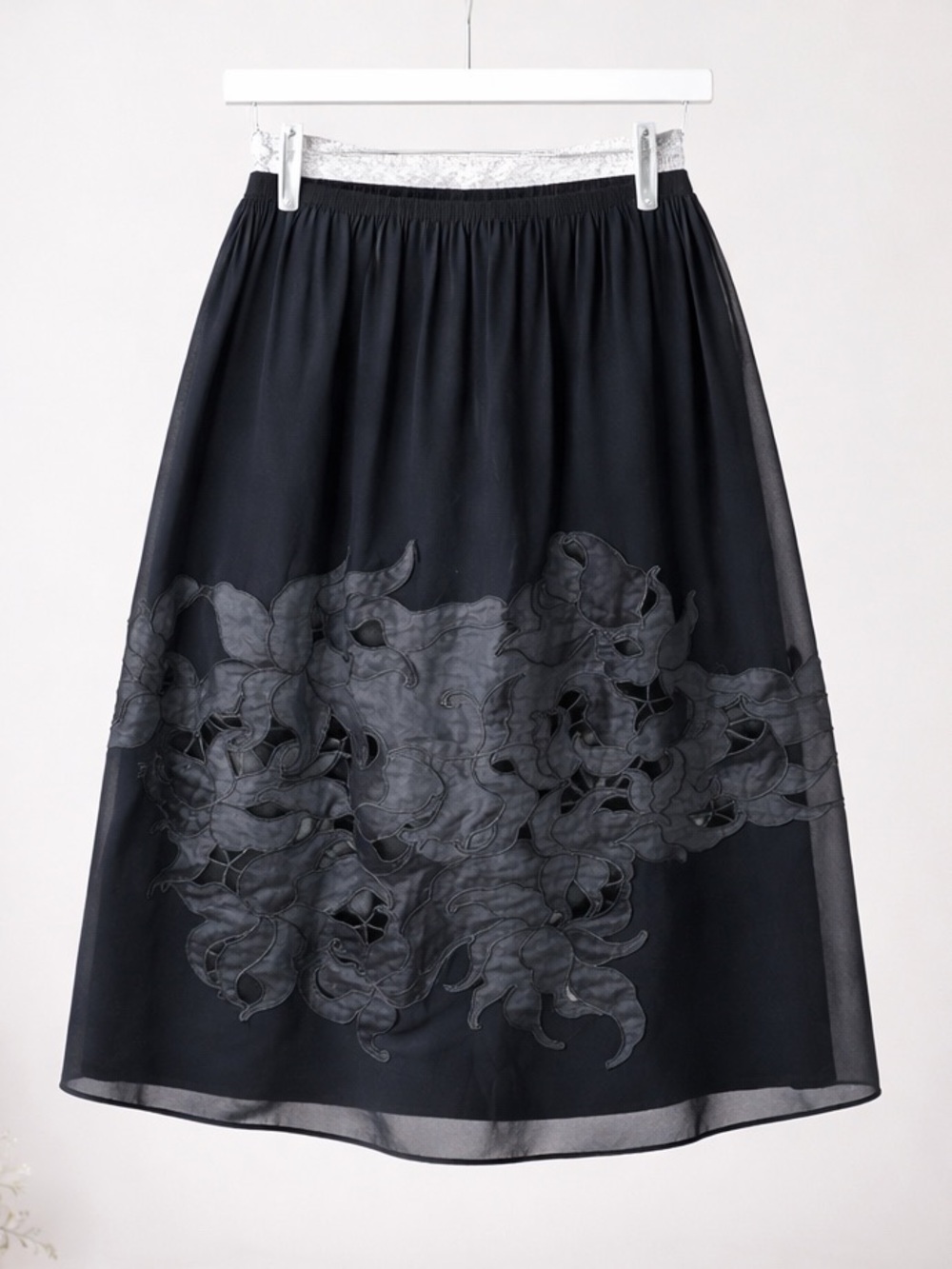 Vivienne Tam Silk Appliqué Cutwork Skirt Sheer Overlay Black Lined Knee Length